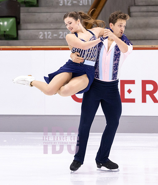 Christina Carreira & Anthony Ponomarenko (USA)