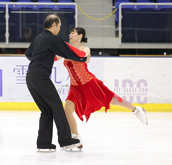 Mitsuko Nishikawa & Naoaki Nishikawa