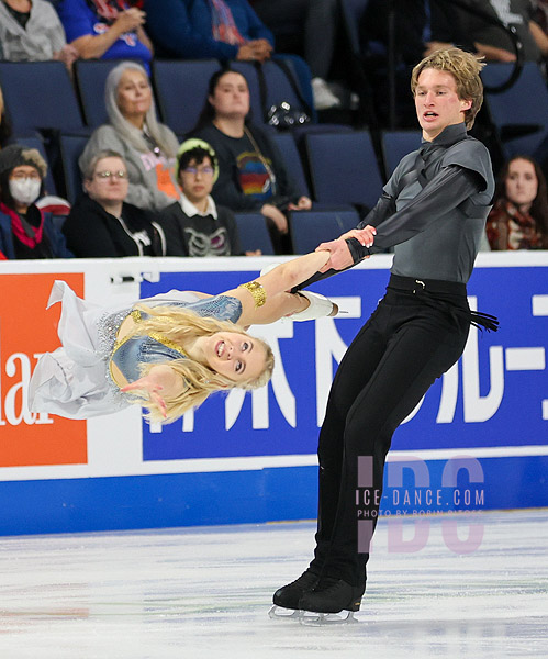 Leah Neset & Artem Markelov (USA)