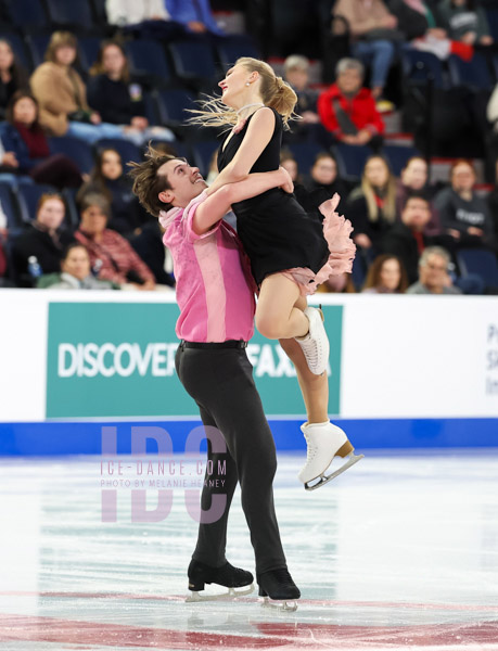 Alicia Fabbri & Paul Ayer (CAN)