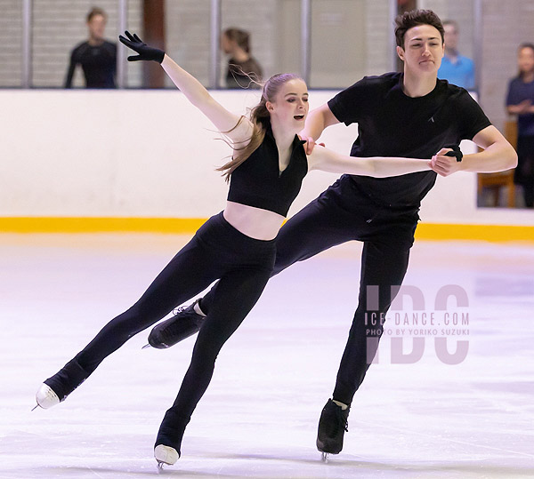 Molly Hairsine & Alessio Surenkov (GBR)