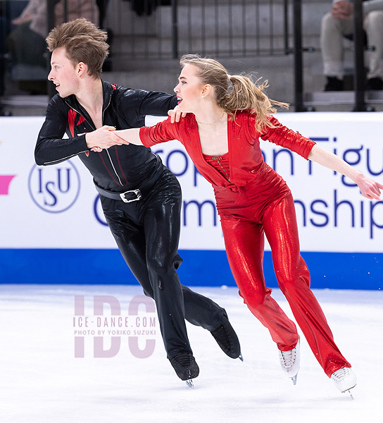 Milla Ruud Reitan & Nikolaj Majorov (SWE)