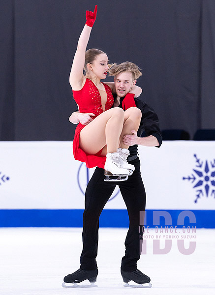 Mariia Pinchuk & Mykyta Pogorielov (UKR)