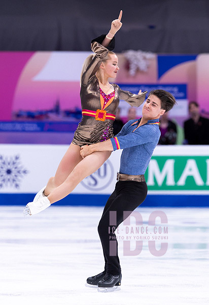 Loicia Demougeot & Theo Le Mercier (FRA)