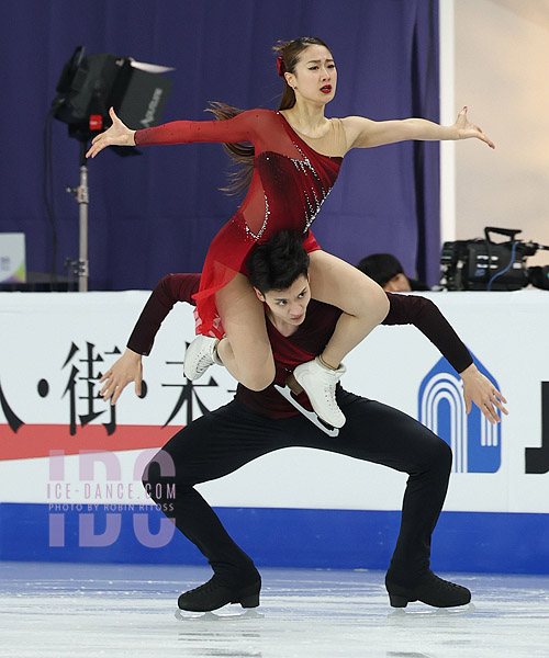 Junfei Ren & Jianing Xing (CHN)