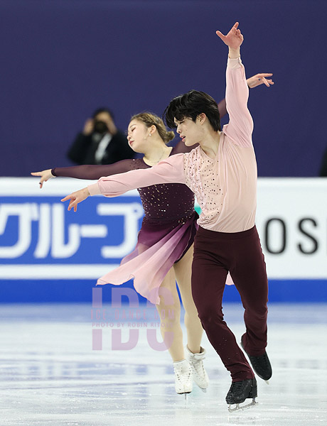 Azusa Tanaka & Shingo Nishiyama (JPN)