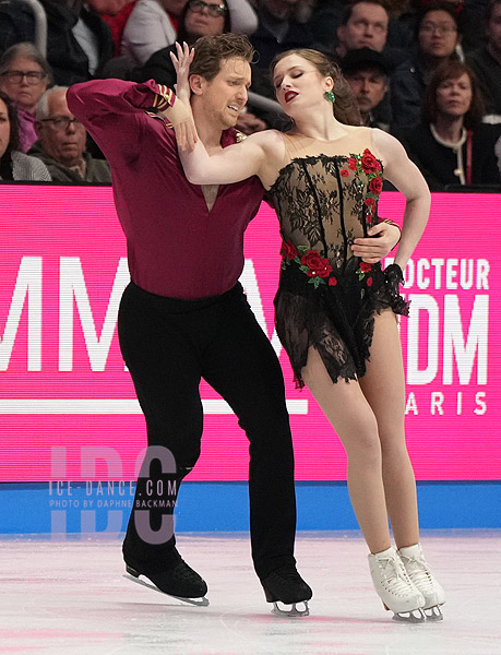 Christina Carreira & Anthony Ponomarenko (USA)
