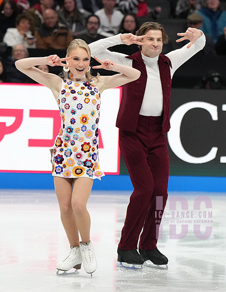 Phebe Bekker & James Hernandez (GBR)