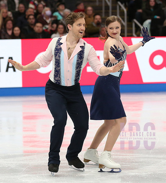 Christina Carreira & Anthony Ponomarenko (USA)
