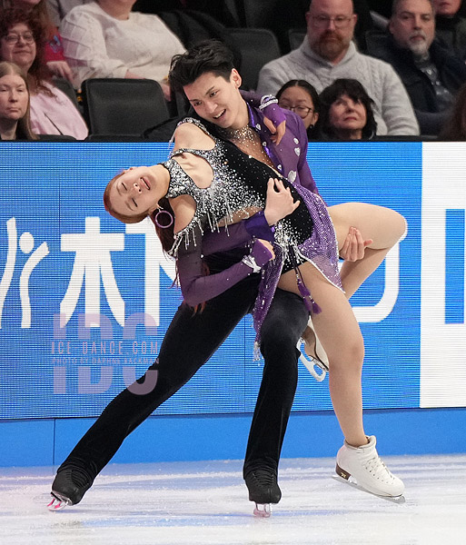 Junfei Ren & Jianing Xing (CHN)