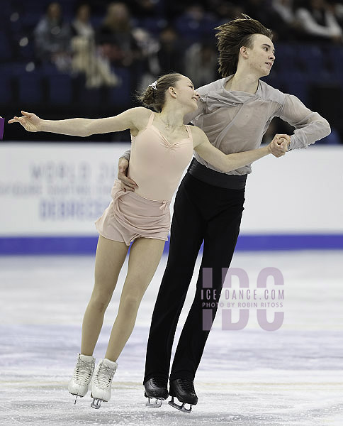 Hana Maria Aboian & Daniil Veselukhin (USA)