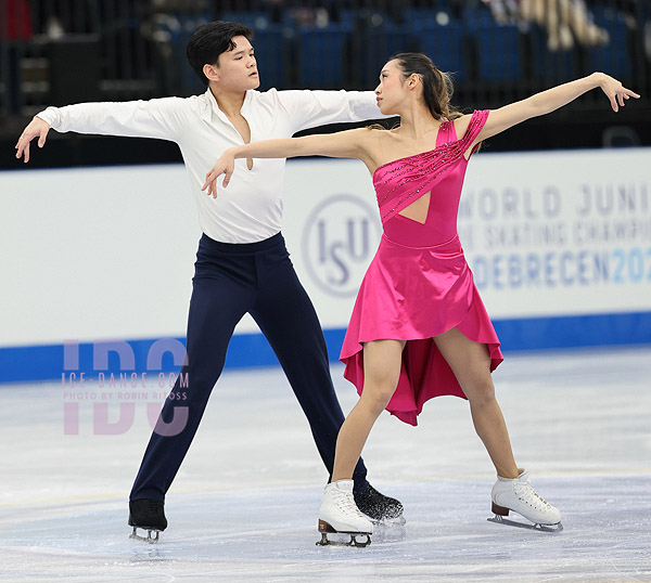 Chloe Nguyen & Brendan Giang (CAN)