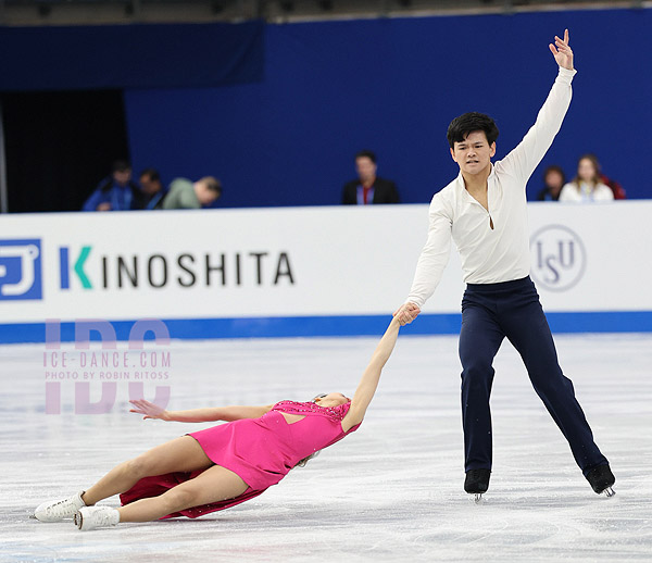 Chloe Nguyen & Brendan Giang (CAN)