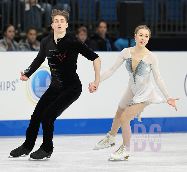 Iryna Pidgaina & Artem Koval (UKR)