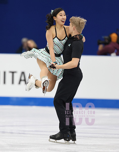 Charlotte Chung & Axel Mackenzie (SWE)