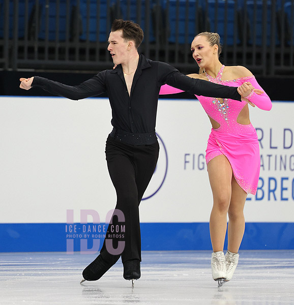 Eliska Zakova & Filip Mencl (CZE)