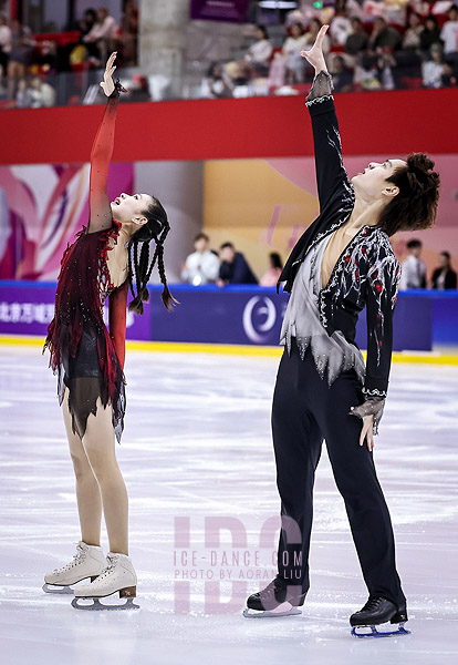 Zhixuan Li & Quanshuo Ge