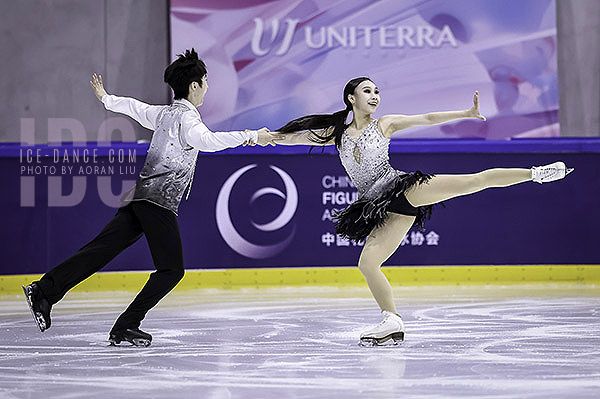 Xiaoxi Li & Yueyang Wang