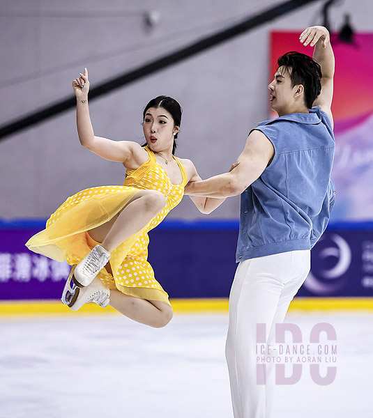 Xinyue Wang & Xinyu Liu