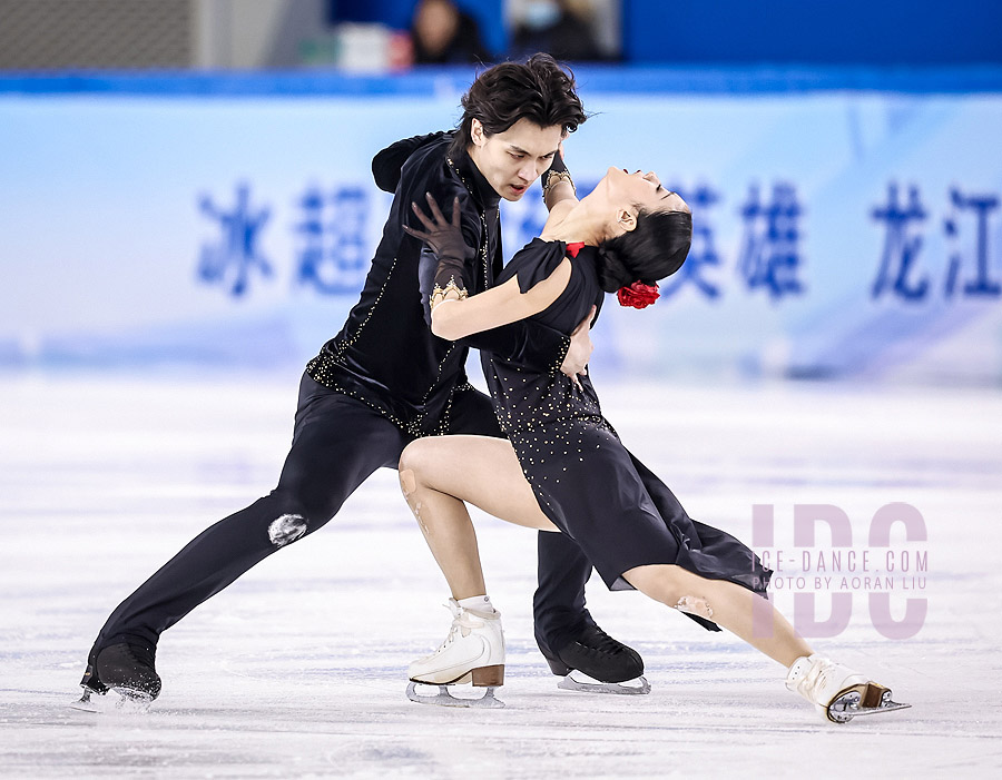 Junfei Ren & Jianing Xing