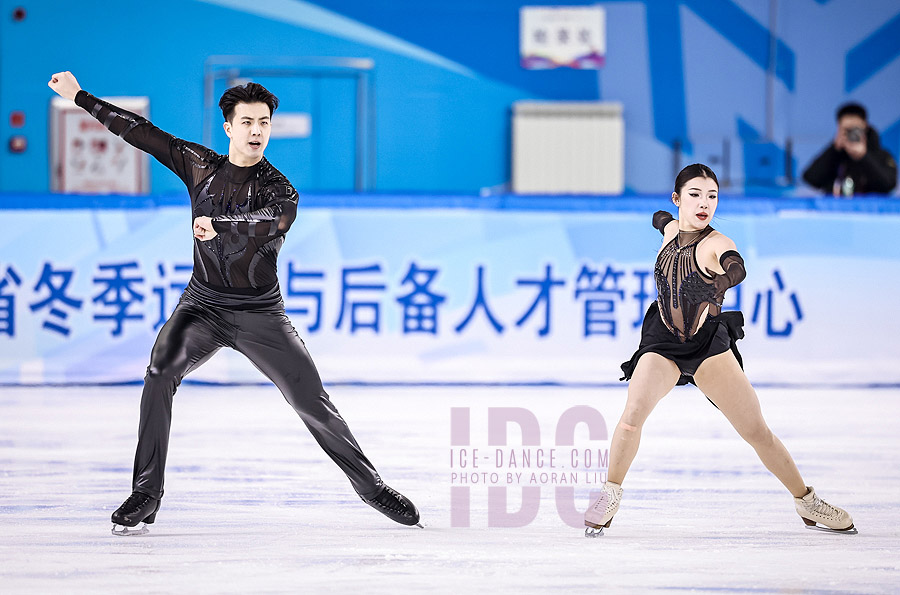 Shiyue Wang & Xinyu Liu