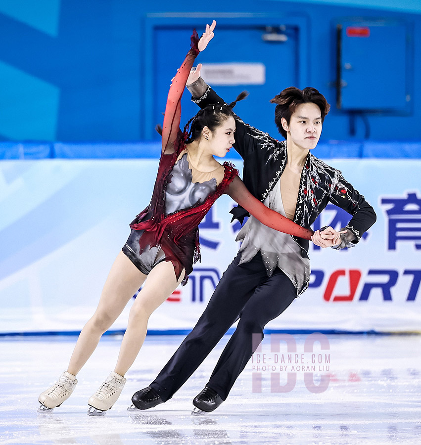 Zhixuan Li & Quanshuo Ge