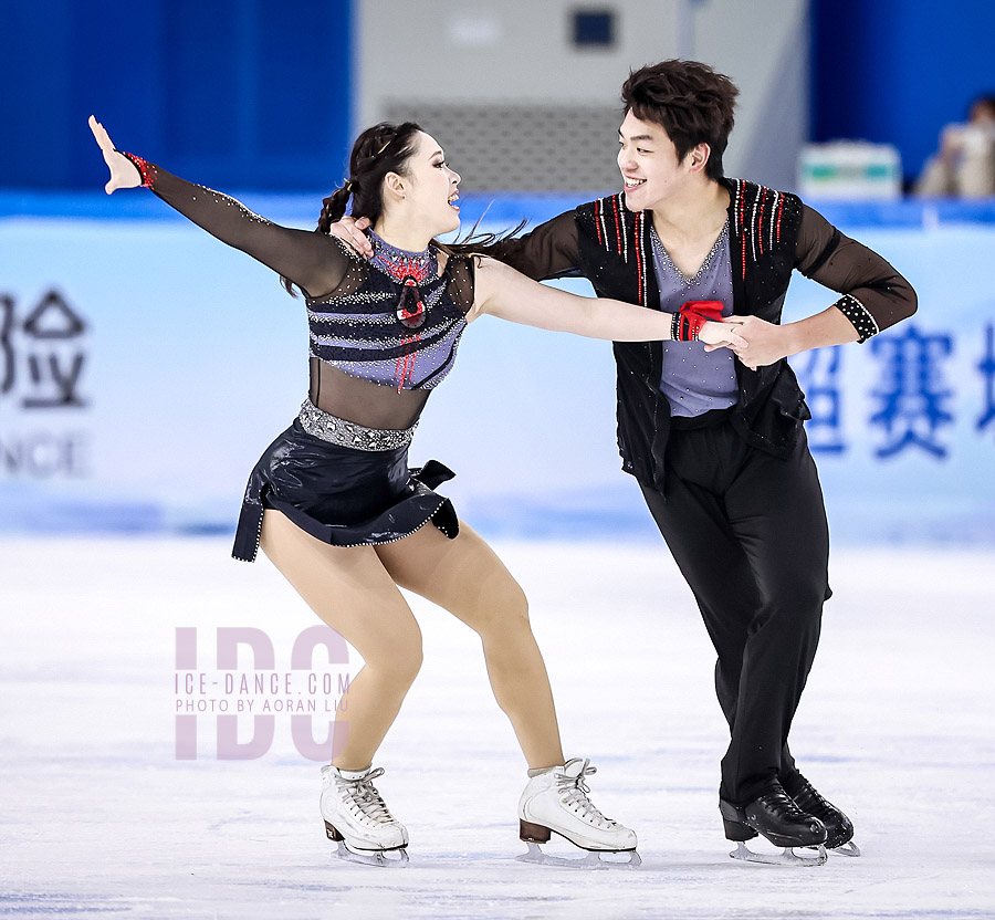 Jiaying Wu & Xiang Liu