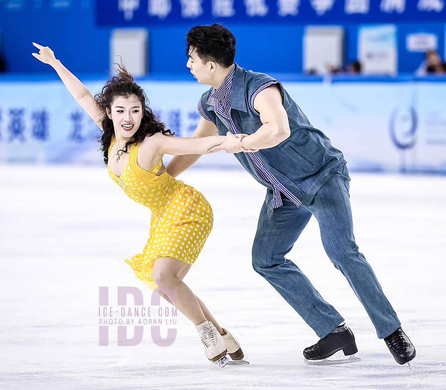 Shiyue Wang & Xinyu Liu