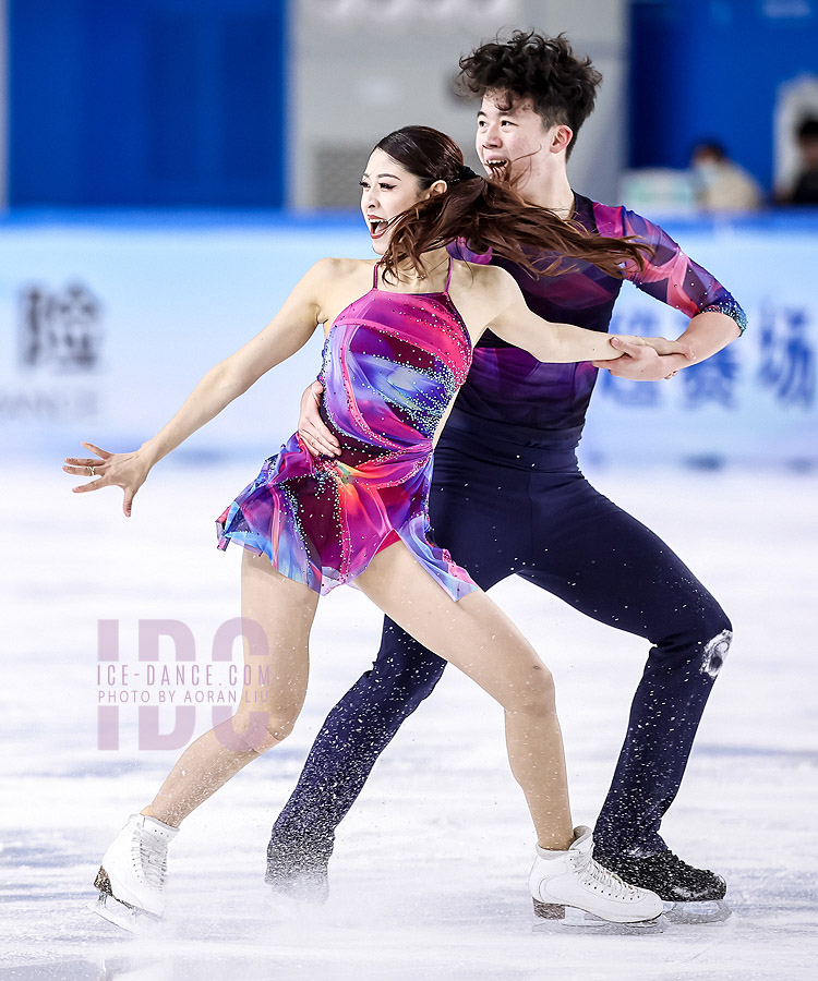 Zixi Xiao & Linghao He