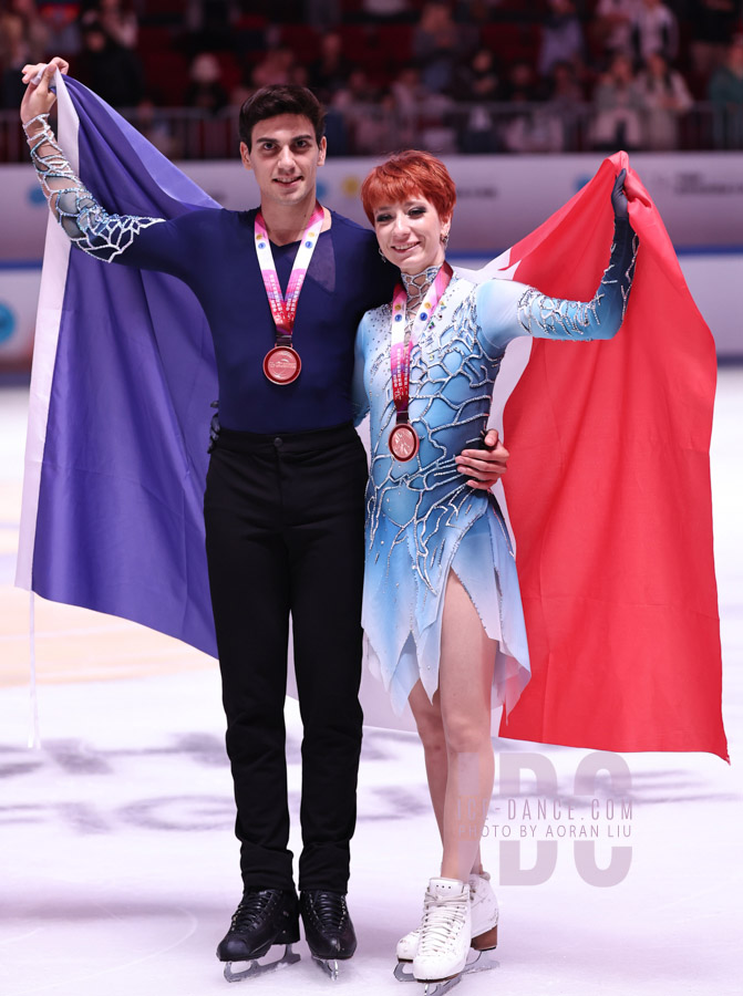 Evgeniia Lopareva & Geoffrey Brissaud (FRA)