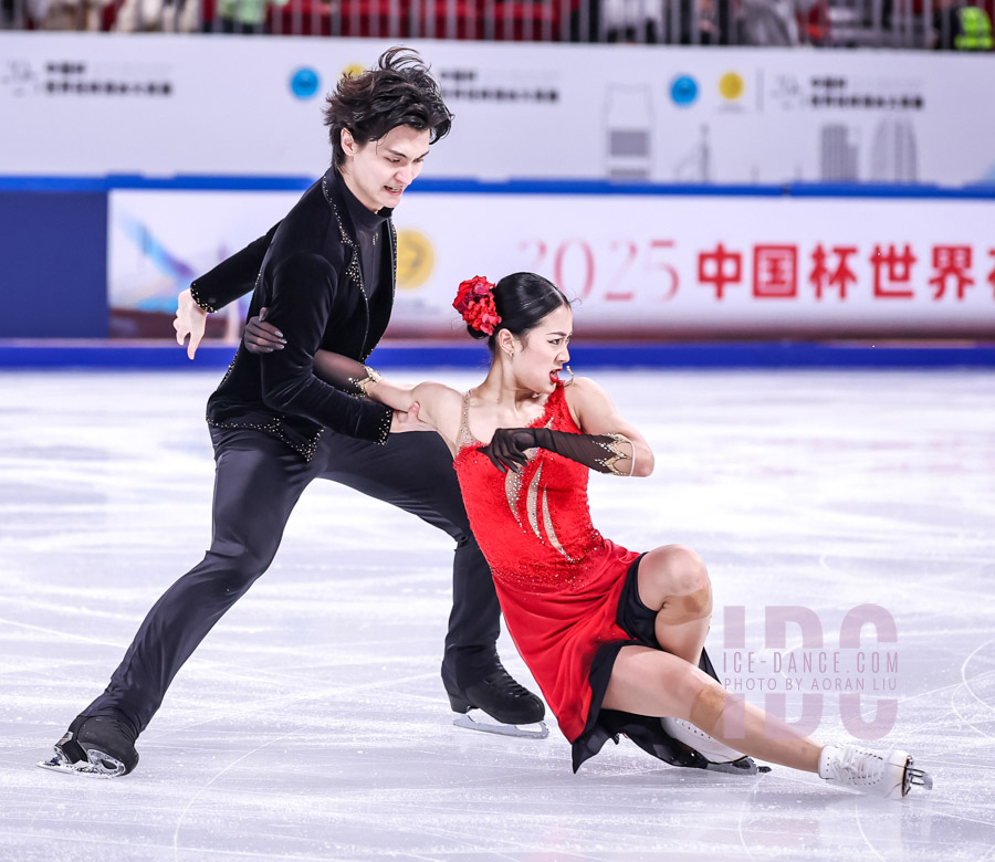 Junfei Ren & Jianing Xing (CHN)