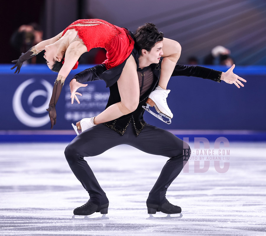 Junfei Ren & Jianing Xing (CHN)