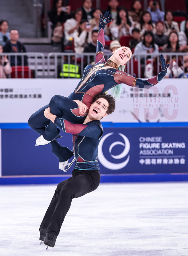 Loicia Demougeot & Theo Le Mercier (FRA)