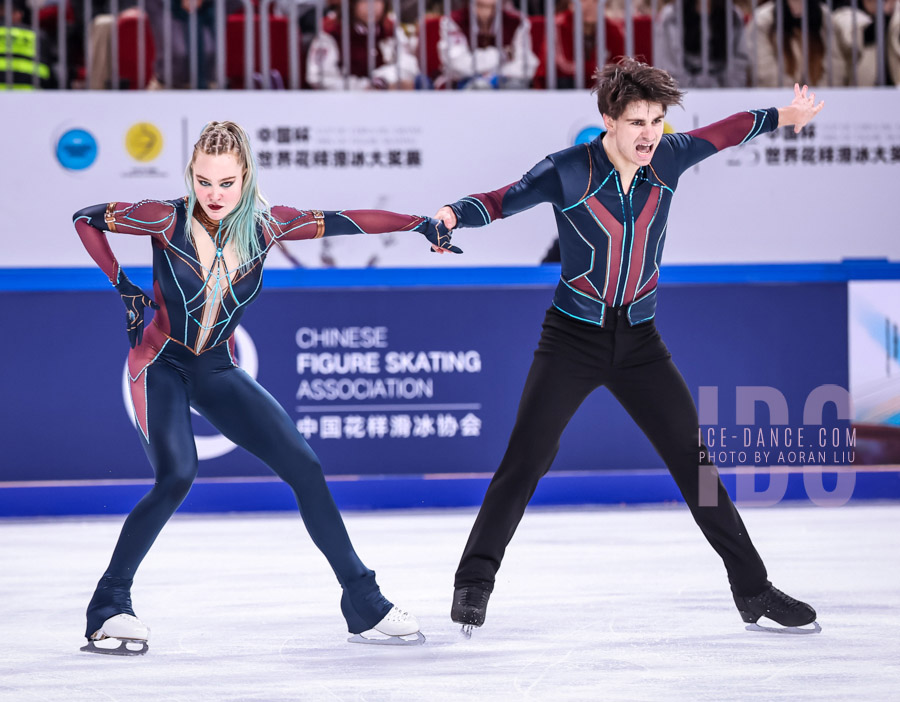 Loicia Demougeot & Theo Le Mercier (FRA)