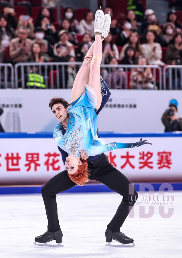 Evgeniia Lopareva & Geoffrey Brissaud (FRA)