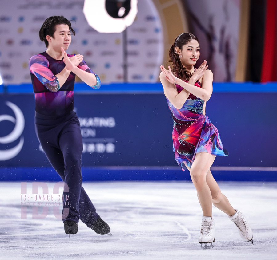 Zixi Xiao & Linghao He (CHN)