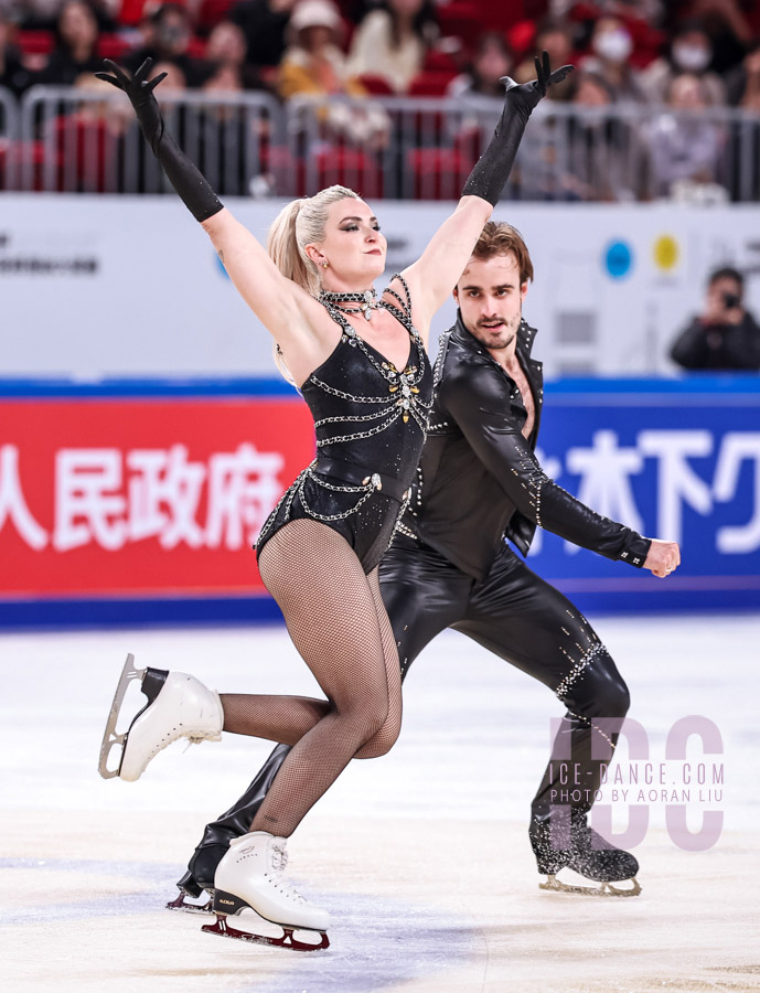 Olivia Smart & Tim Dieck (GER)