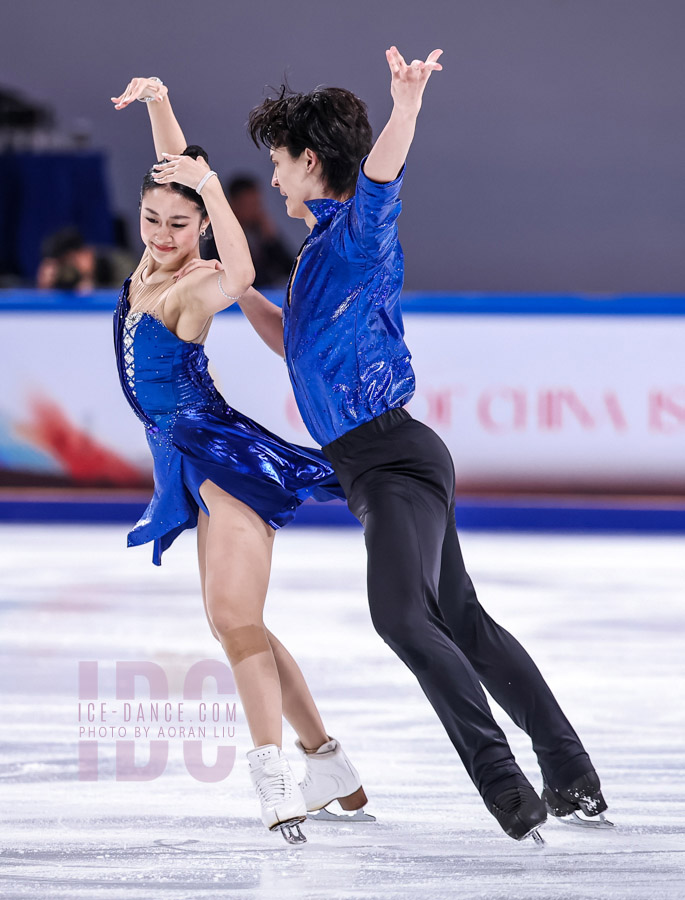 Junfei Ren & Jianing Xing (CHN)