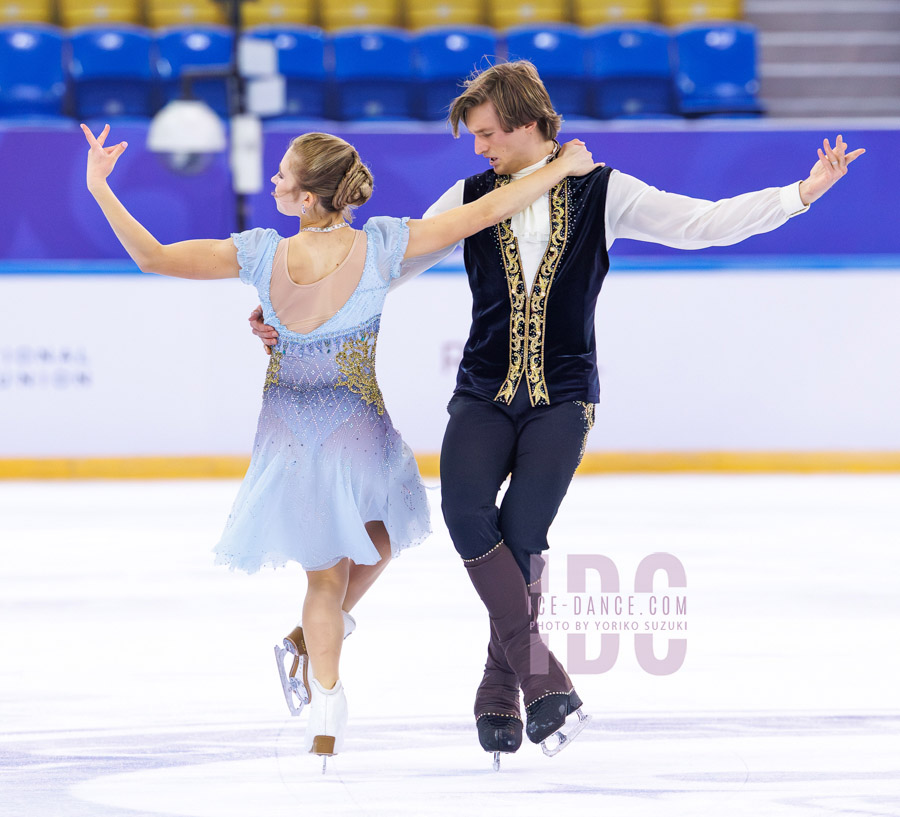Leah Neset & Artem Markelov (USA)