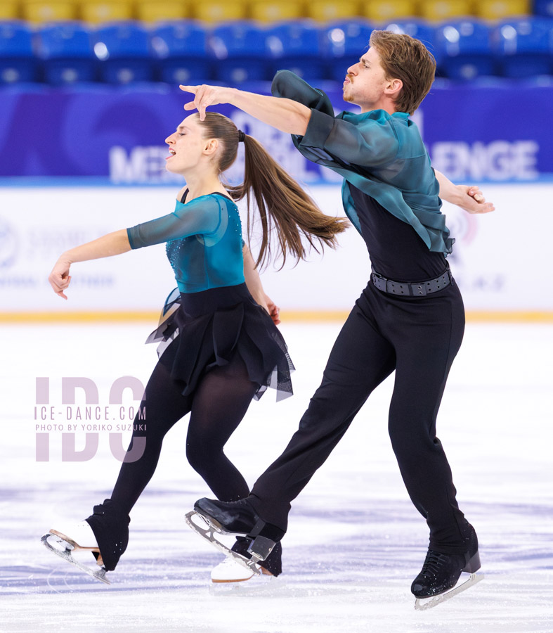 Oona Brown & Gage Brown (USA)