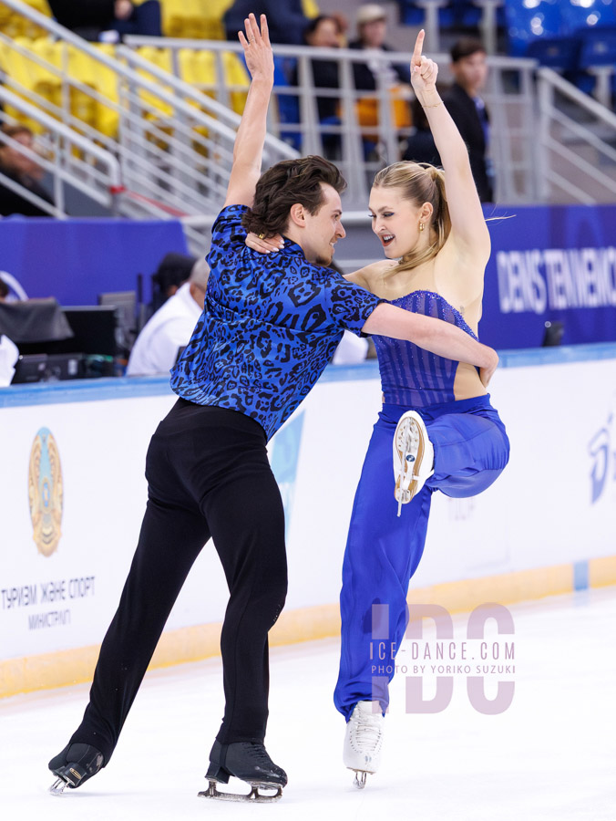 Alicia Fabbri & Paul Ayer (CAN)