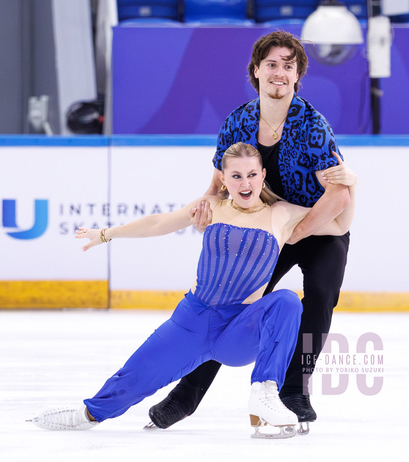 Alicia Fabbri & Paul Ayer (CAN)