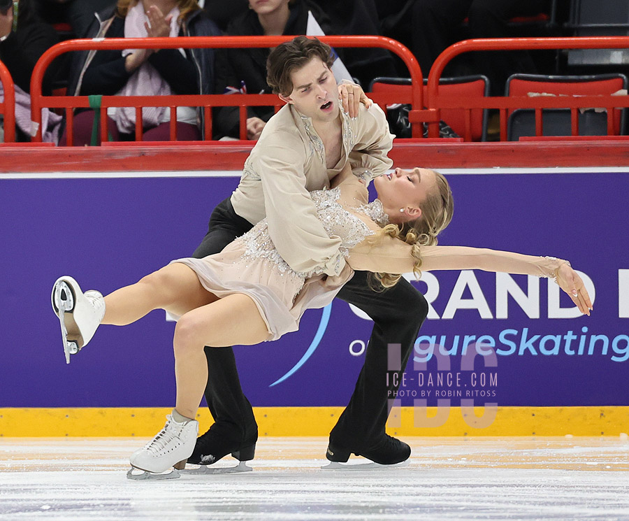 Phebe Bekker & James Hernandez (GBR)