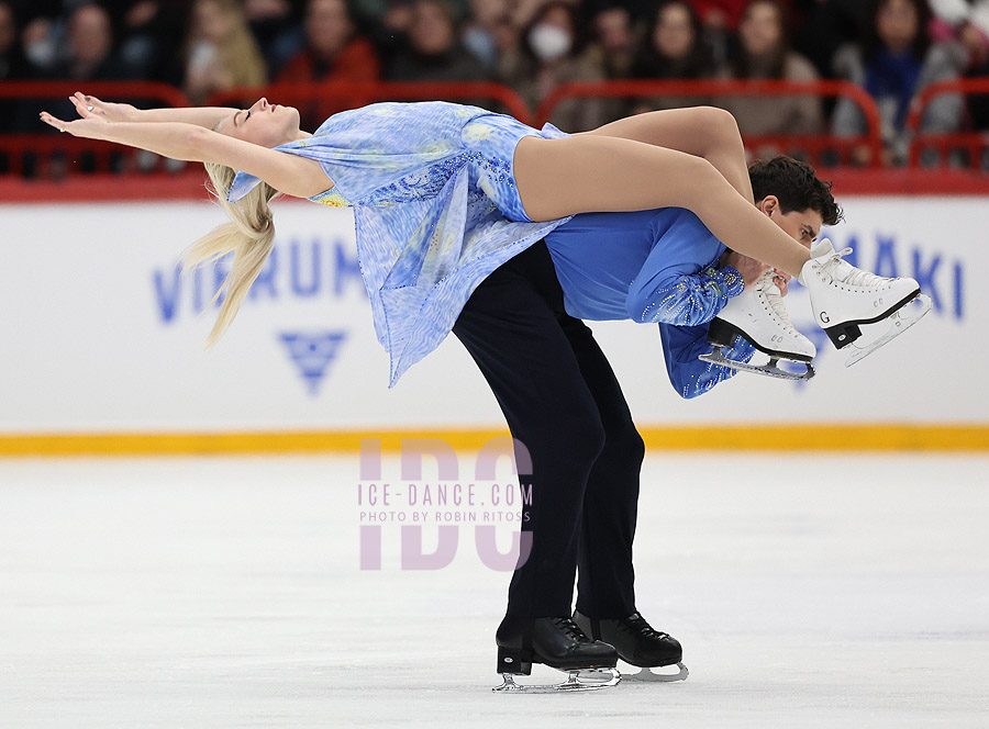 Piper Gilles & Paul Poirier (CAN)