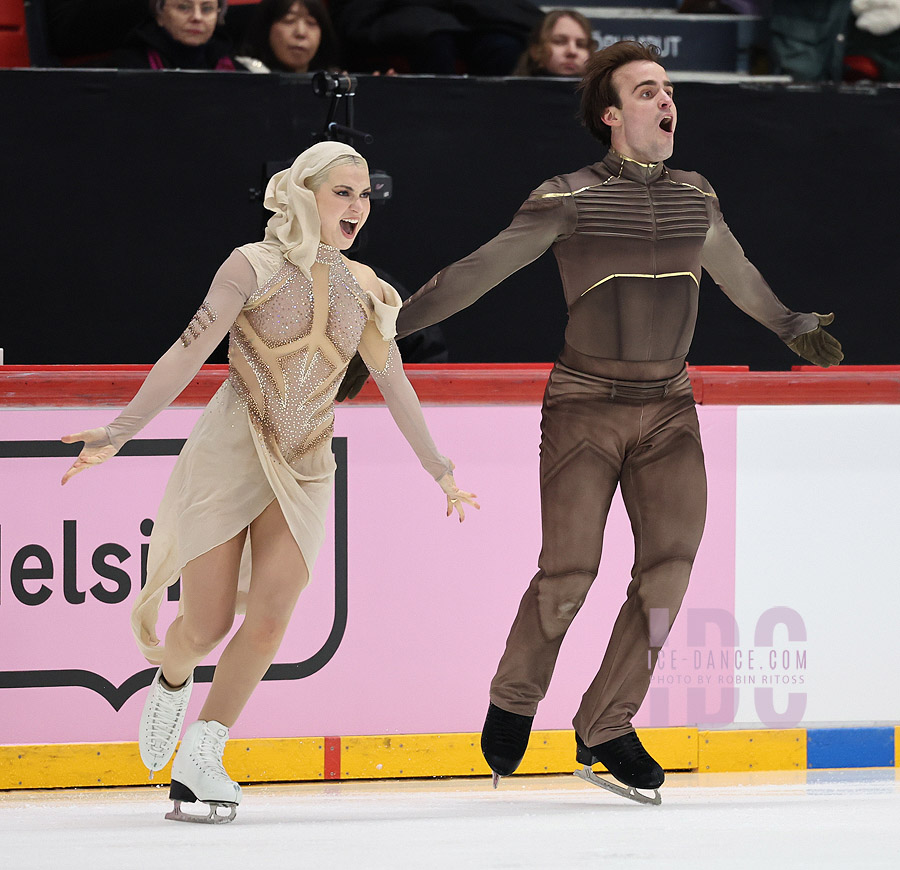 Olivia Smart & Tim Dieck (ESP)	