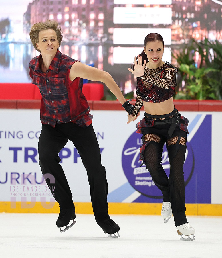 Diana Davis & Gleb Smolkin (GEO)