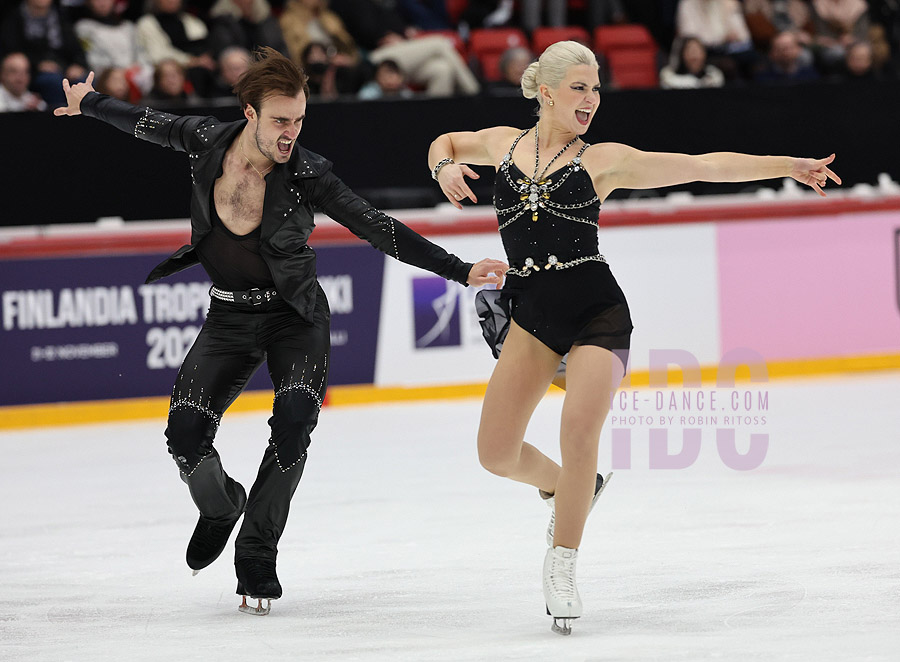 Olivia Smart & Tim Dieck (ESP)	