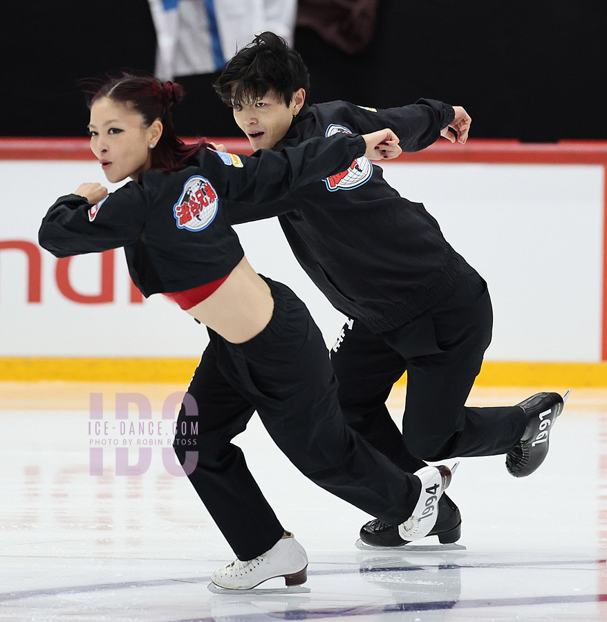 Maia Shibutani & Alex Shibutani (USA)	