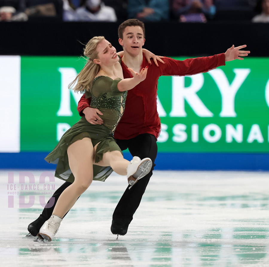 Jasmine Robertson & Chase Rohner (USA)