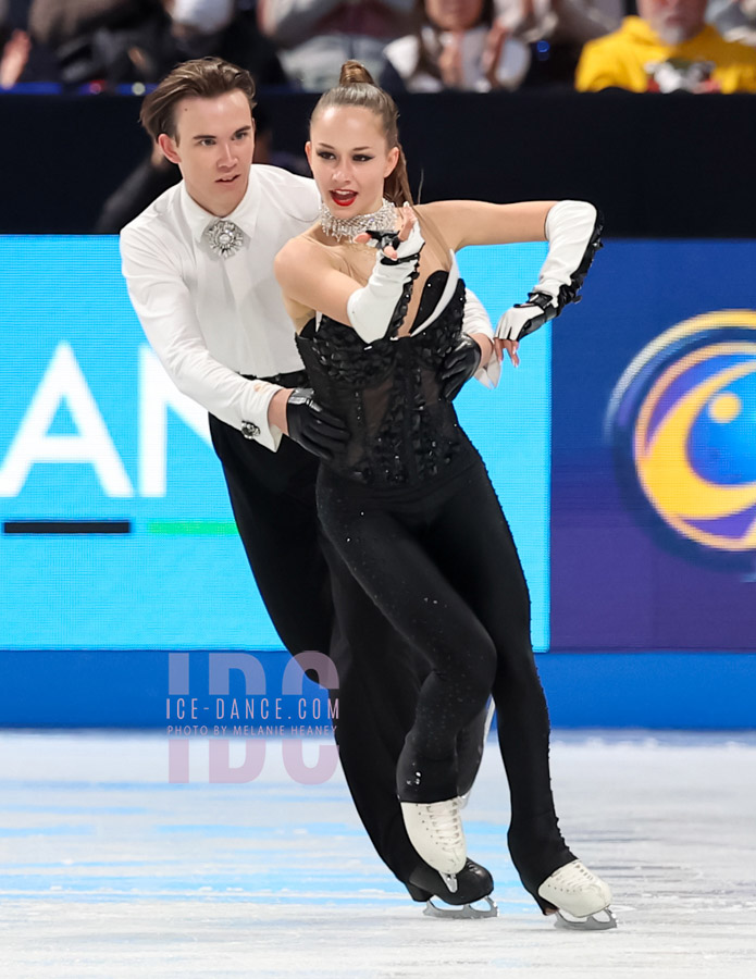 Hana Maria Aboian & Daniil Veselukhin (USA) 